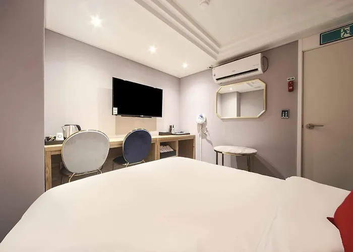 Bay 202 Hotel Busan
